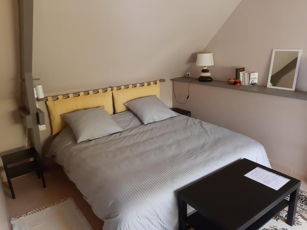 La Grange Des Lisieres Bed and Breakfast Rouvres  Εξωτερικό φωτογραφία