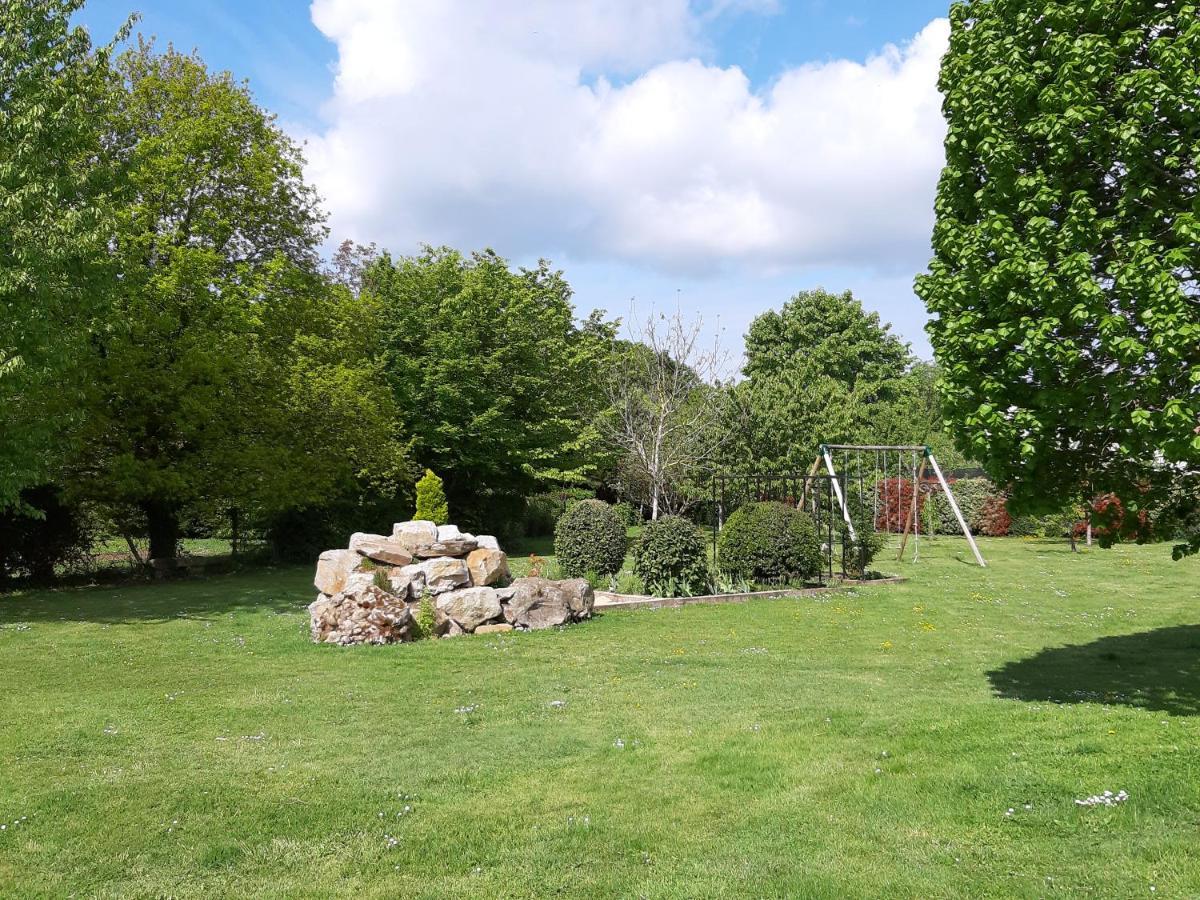 La Grange Des Lisieres Bed and Breakfast Rouvres  Εξωτερικό φωτογραφία
