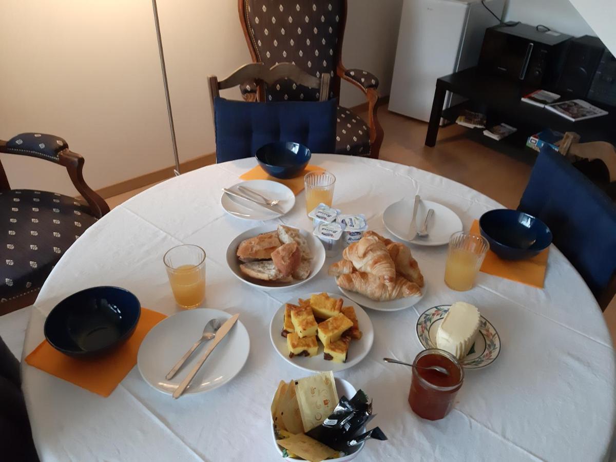 La Grange Des Lisieres Bed and Breakfast Rouvres  Εξωτερικό φωτογραφία